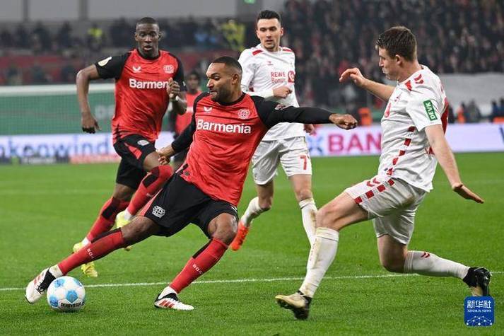 爱游戏体育官网-关键时刻突围战来临，国际米兰围绕德国杯止住颓势，球迷炸锅，临场指挥获称赞的简单介绍-爱游戏体育官网