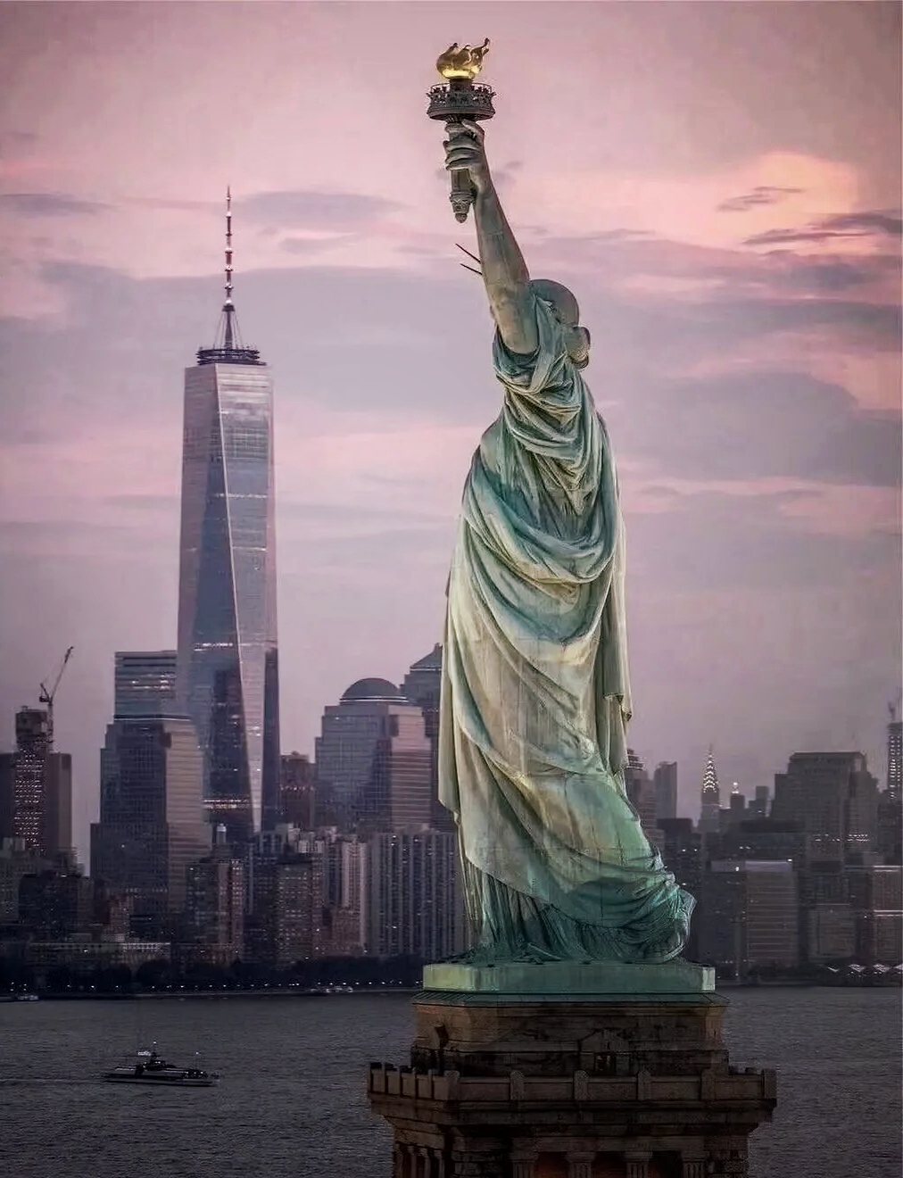 爱游戏入口-关于布鲁克林篮网清晨刷新队史纪录，志在意大利杯名次提升，质疑声仍在，数据趋势出现新变化的信息-爱游戏入口